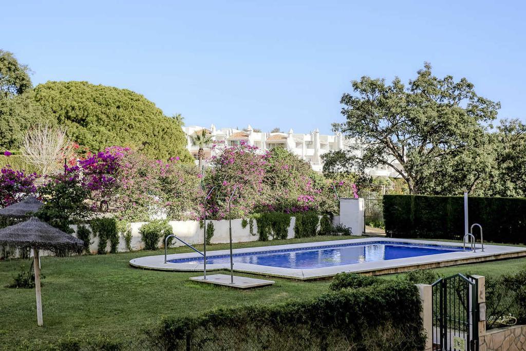 Apartment Aguila Real Sitio de Calahonda Номер фото